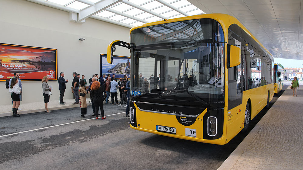 Carris Metropolitana ajusta serviço de autocarros