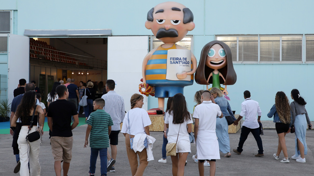 Obrigado! Sem si nada seria possível nem faria sentido!